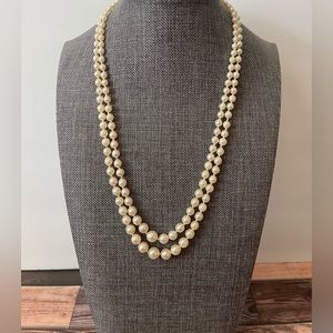 Graduate cultured pearl necklace choker 10 KS
